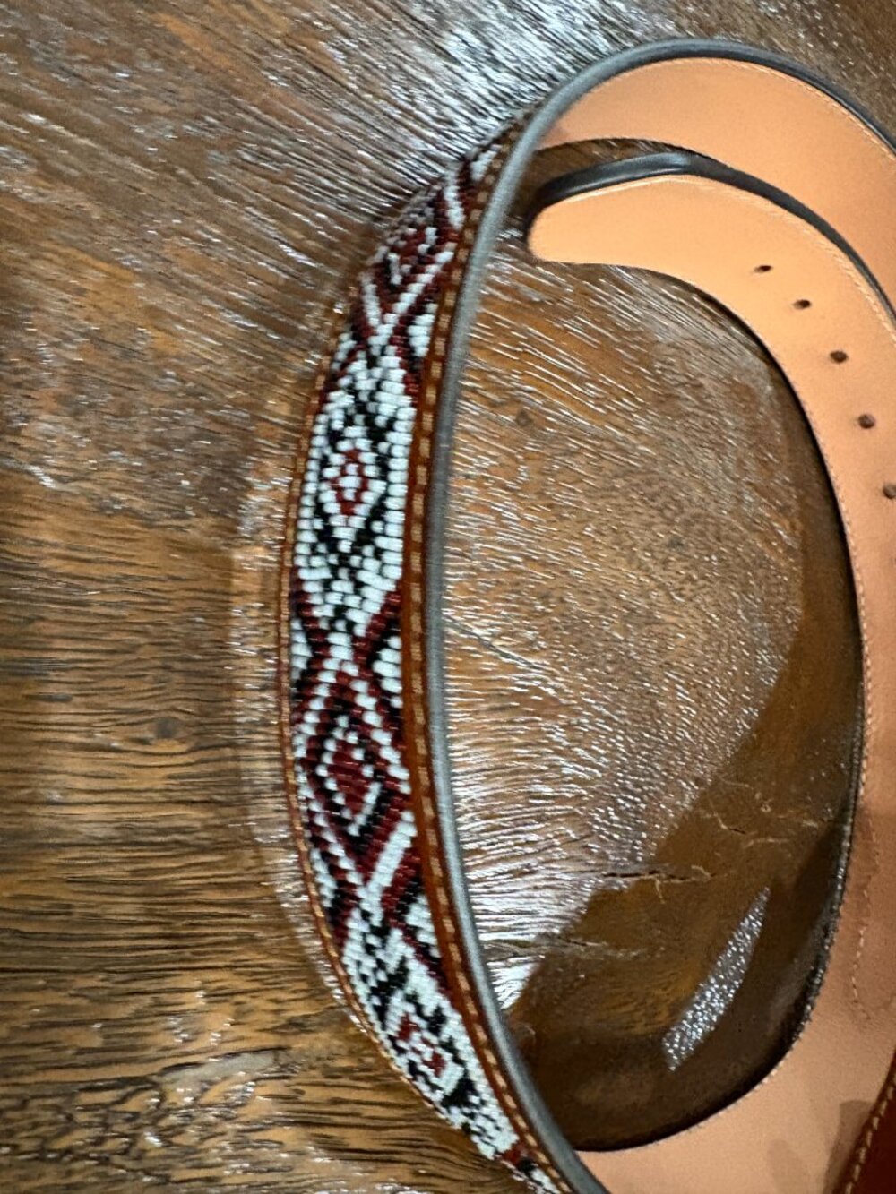Western Belt Unisex Tan Tooled Leather Cowboy Cowgirl Western Buckle Sz 44 x1.5" - Picture 3 of 4